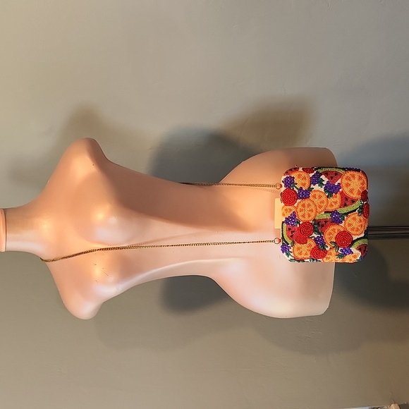 Anthropology Beaded Fiesta Fruit Summer Chain Crossbody Hand Bag - Picture 3 of 13